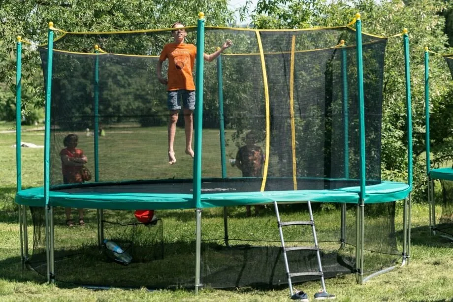 Уличный батут Уличный батут